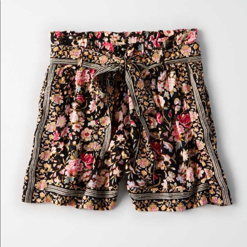 American Eagle Floral Paper Bag Shorts